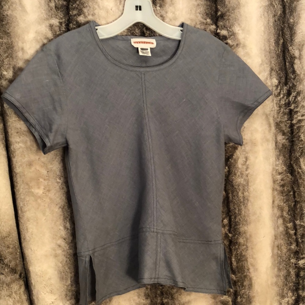 Short sleeve linen top